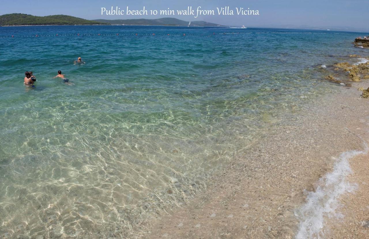 Villa Vicina Heritage Villa For 9,Milna - Close To Restaurants And Shops Екстериор снимка